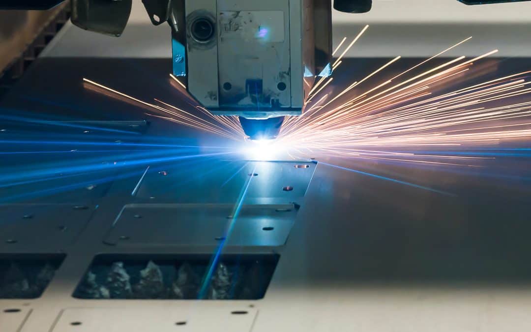 Laser Cutting Aluminum vs. Stainless Steel: Key Differences for Engineers